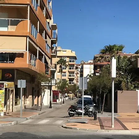 Isaac Peral Con Garage Apartman Fuengirola