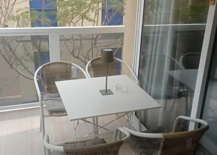 Isaac Peral Con Garage * Fuengirola